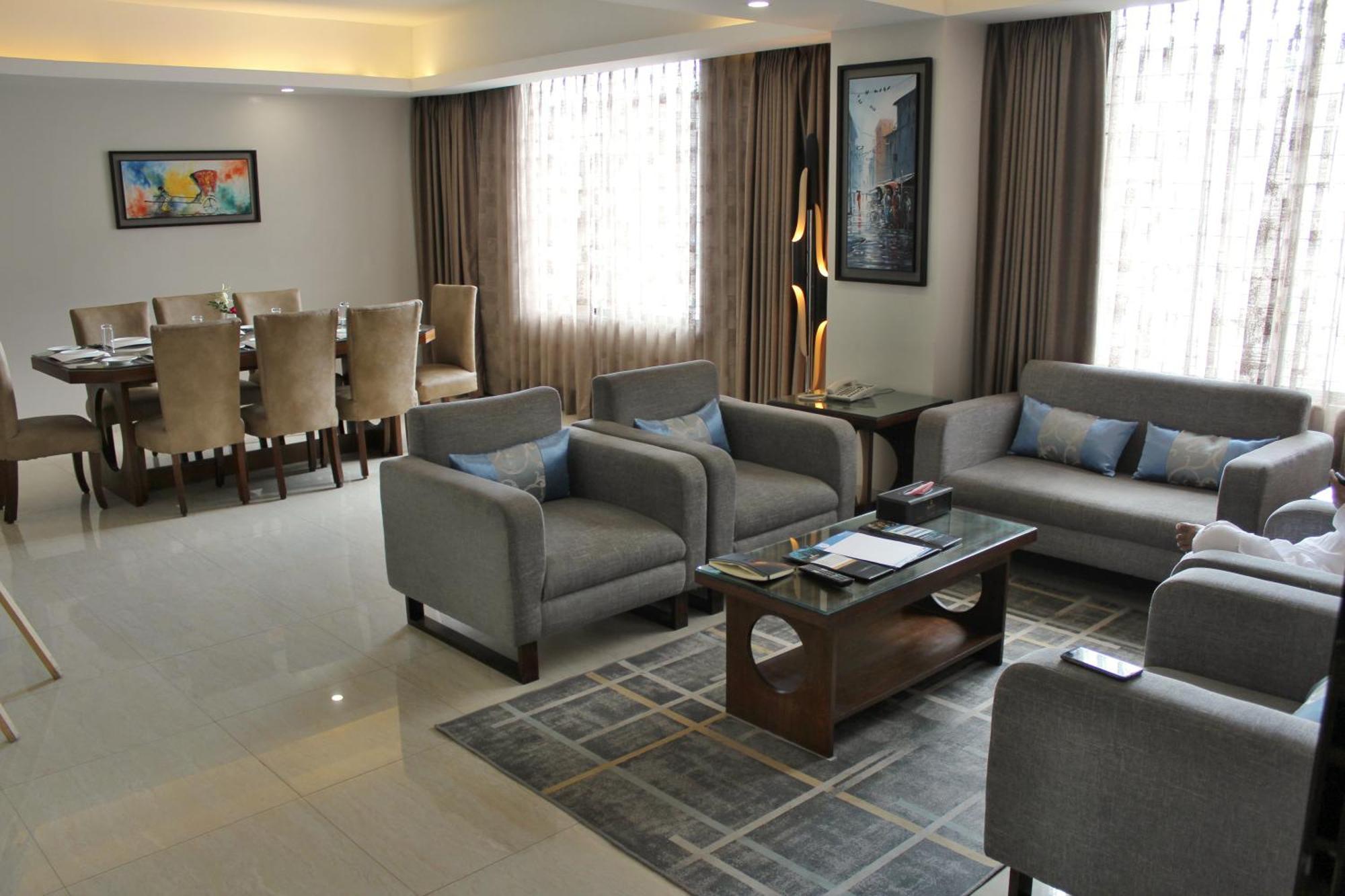 Sky City Hotel Dhaka Eksteriør bilde