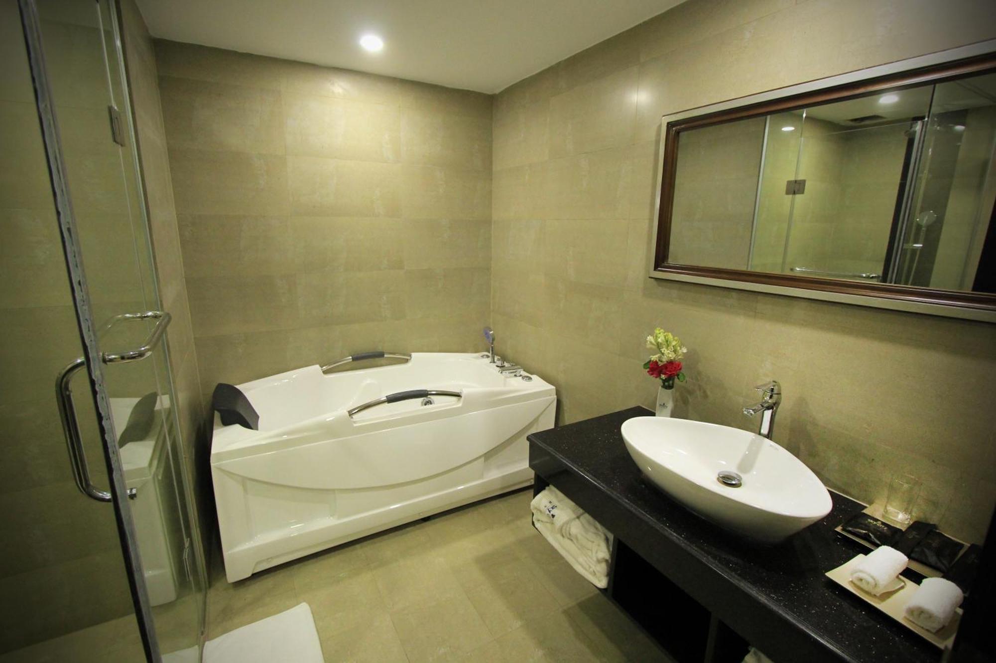 Sky City Hotel Dhaka Eksteriør bilde